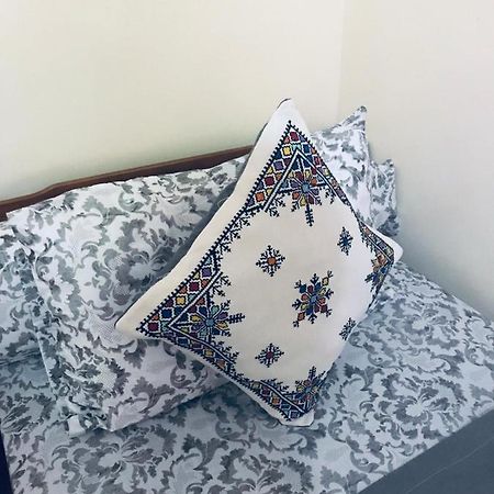 אסאוירה Abdessamad Appartement 1 מראה חיצוני תמונה