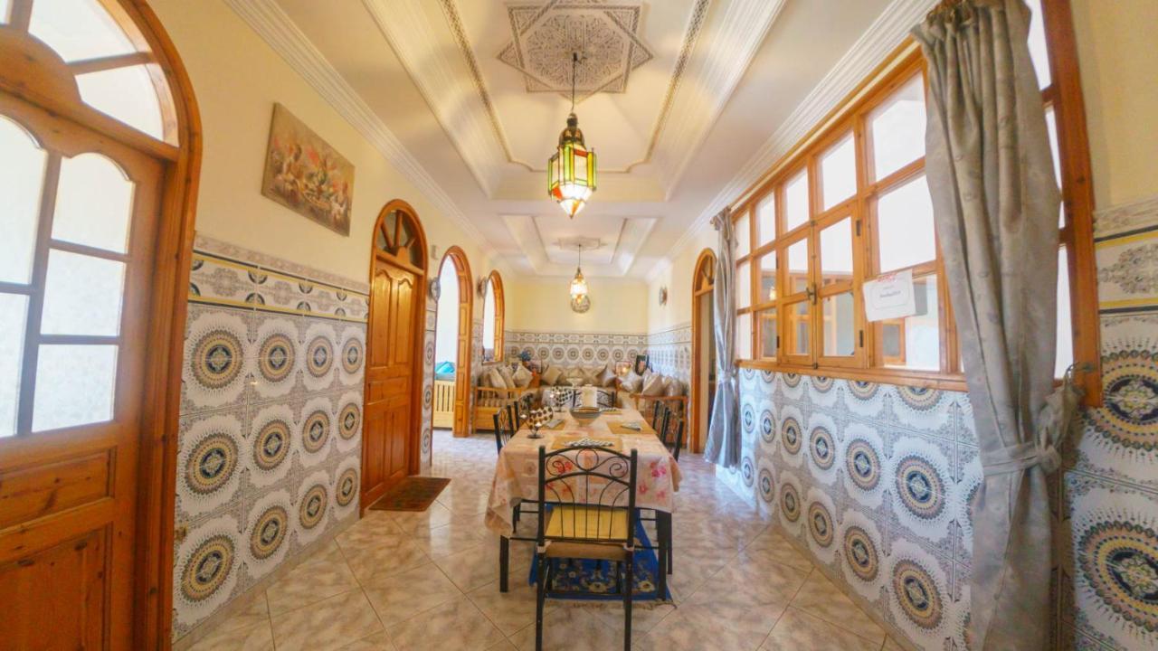 אסאוירה Abdessamad Appartement 1 מראה חיצוני תמונה